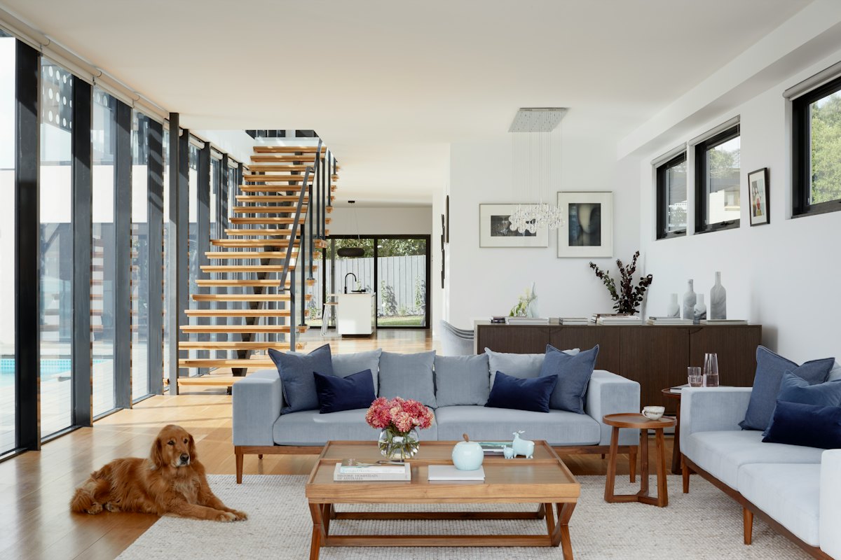 Stylish one-bedroom apartment lounge